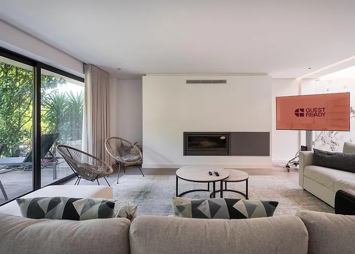 Guestready - The Perfect Retreat Near The